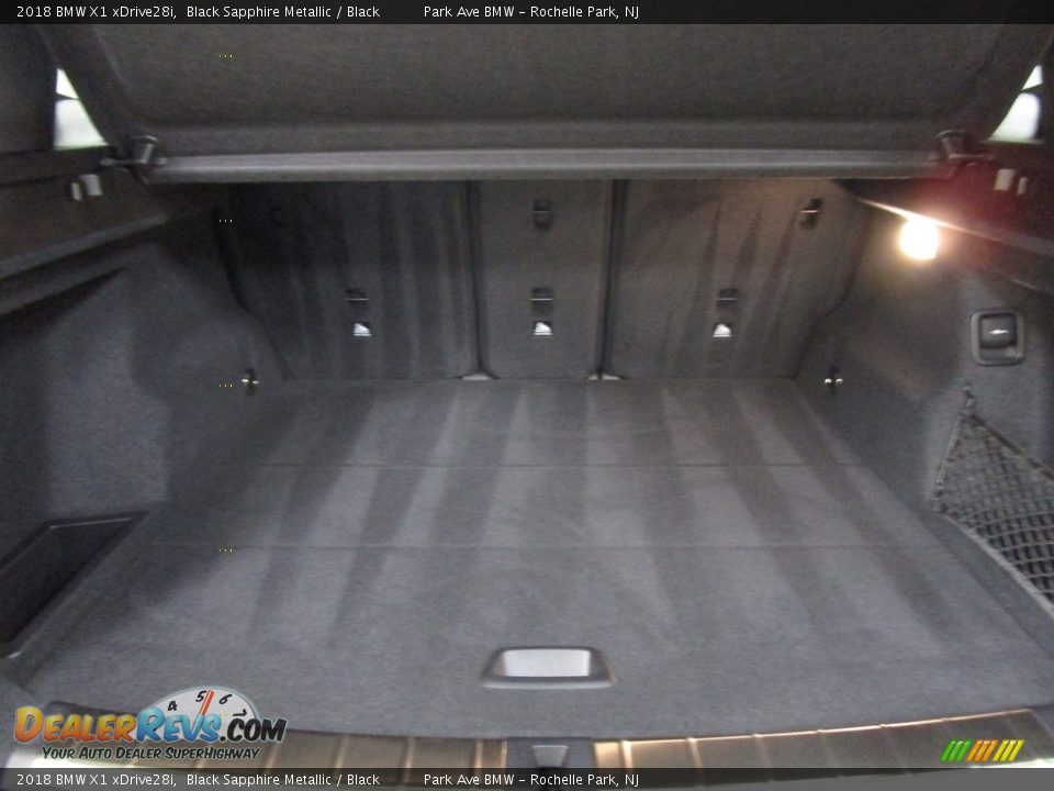 2018 BMW X1 xDrive28i Black Sapphire Metallic / Black Photo #20