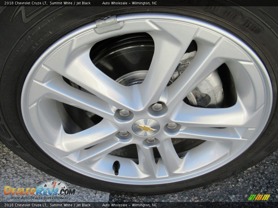 2018 Chevrolet Cruze LT Summit White / Jet Black Photo #7