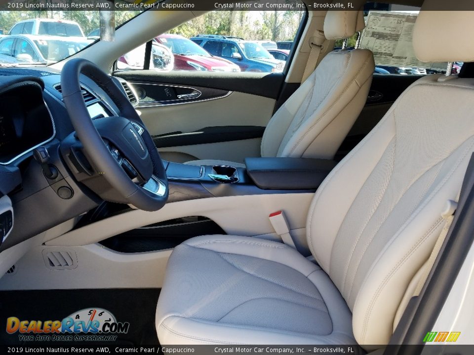 Front Seat of 2019 Lincoln Nautilus Reserve AWD Photo #9