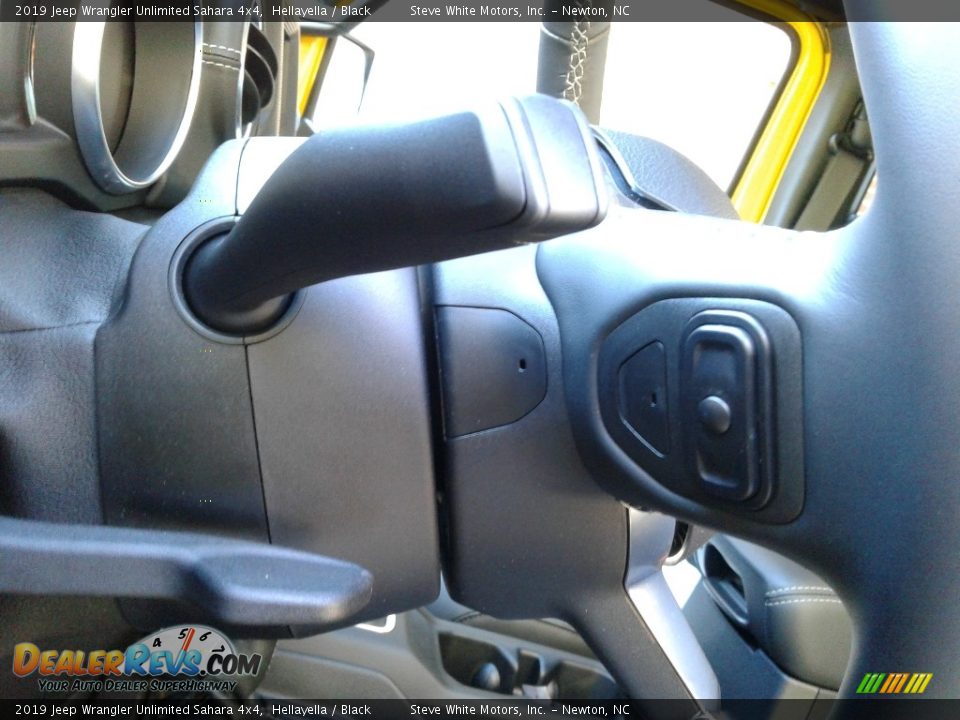 2019 Jeep Wrangler Unlimited Sahara 4x4 Hellayella / Black Photo #15