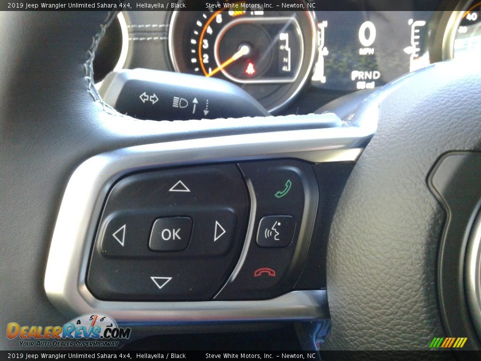 2019 Jeep Wrangler Unlimited Sahara 4x4 Hellayella / Black Photo #16