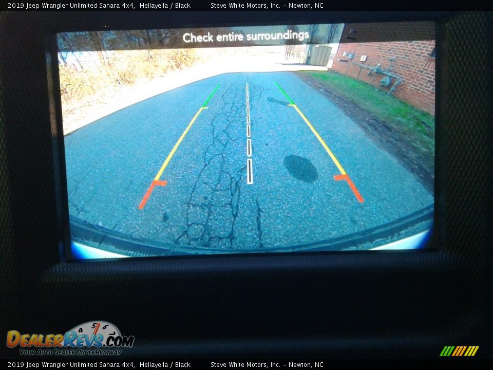 2019 Jeep Wrangler Unlimited Sahara 4x4 Hellayella / Black Photo #21