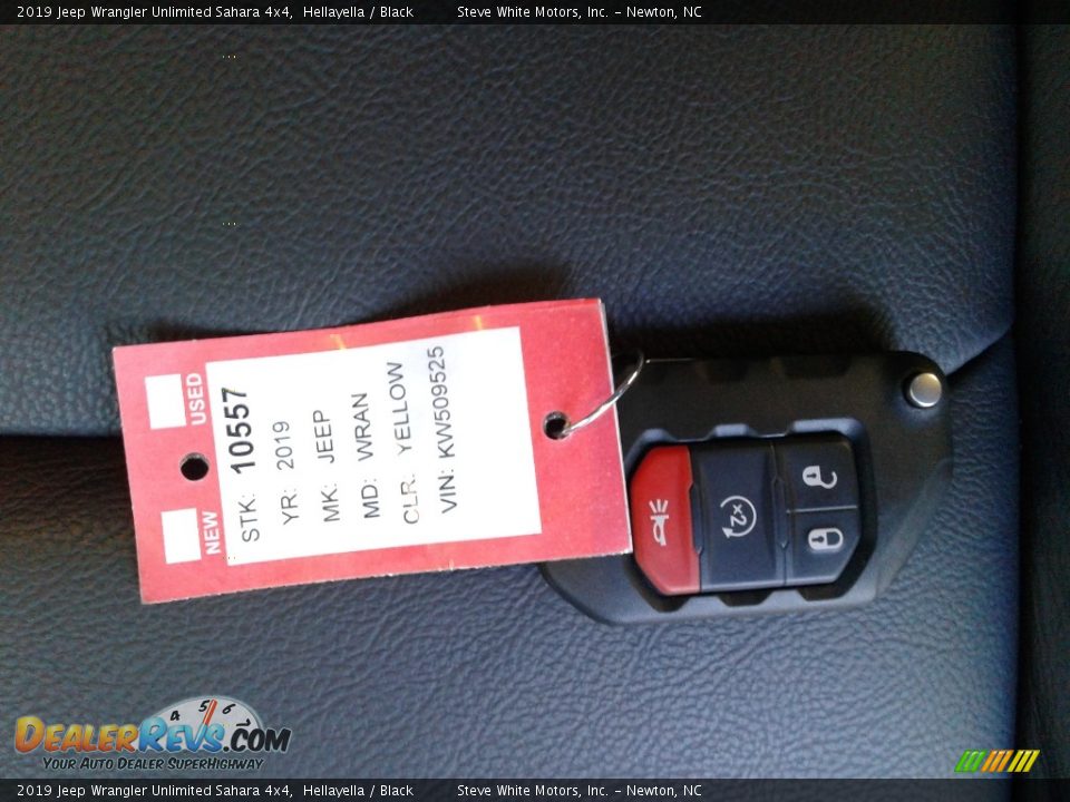 2019 Jeep Wrangler Unlimited Sahara 4x4 Hellayella / Black Photo #28
