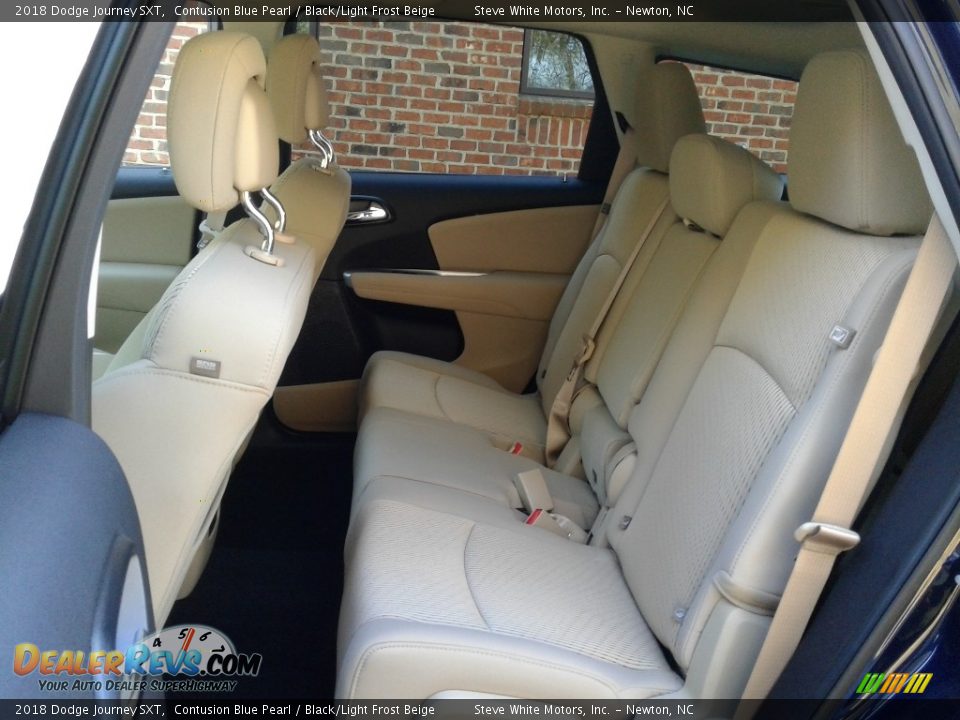 2018 Dodge Journey SXT Contusion Blue Pearl / Black/Light Frost Beige Photo #11