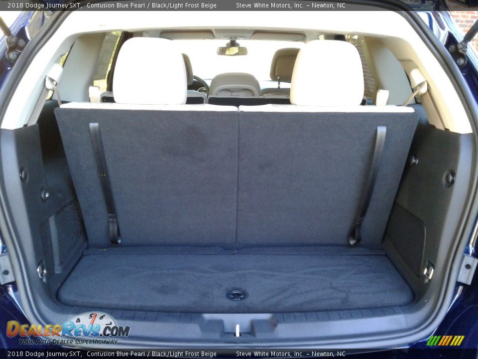 2018 Dodge Journey SXT Contusion Blue Pearl / Black/Light Frost Beige Photo #13
