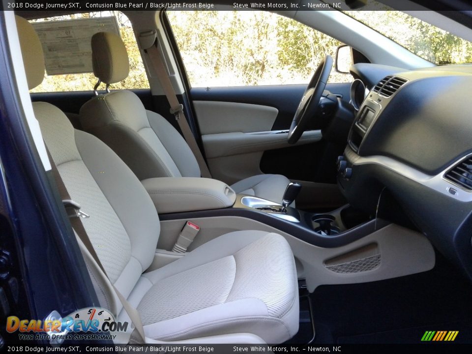 2018 Dodge Journey SXT Contusion Blue Pearl / Black/Light Frost Beige Photo #17