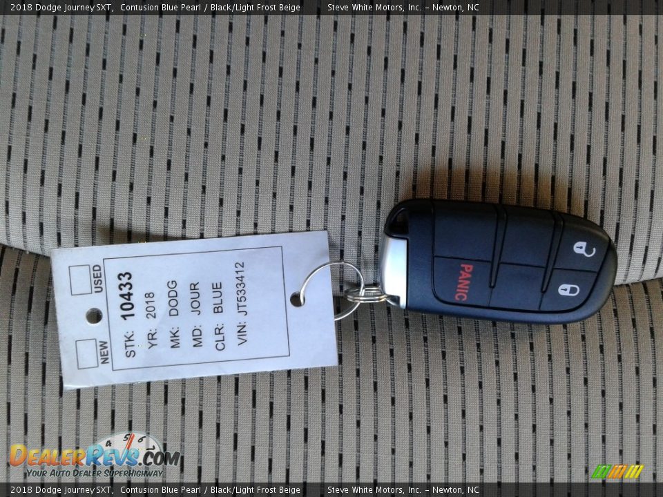 2018 Dodge Journey SXT Contusion Blue Pearl / Black/Light Frost Beige Photo #32