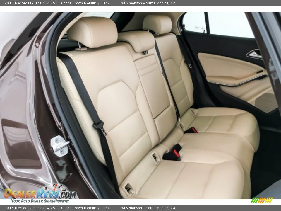 2016 Mercedes-Benz GLA 250 Cocoa Brown Metallic / Black Photo #13