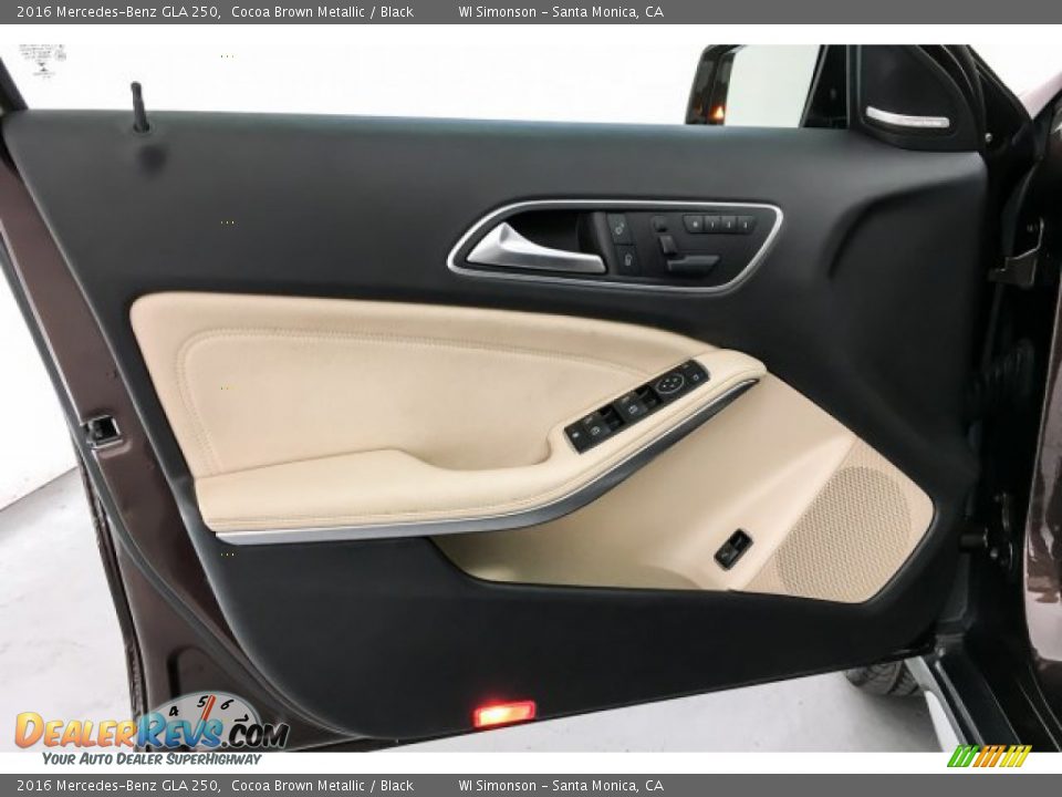 2016 Mercedes-Benz GLA 250 Cocoa Brown Metallic / Black Photo #26