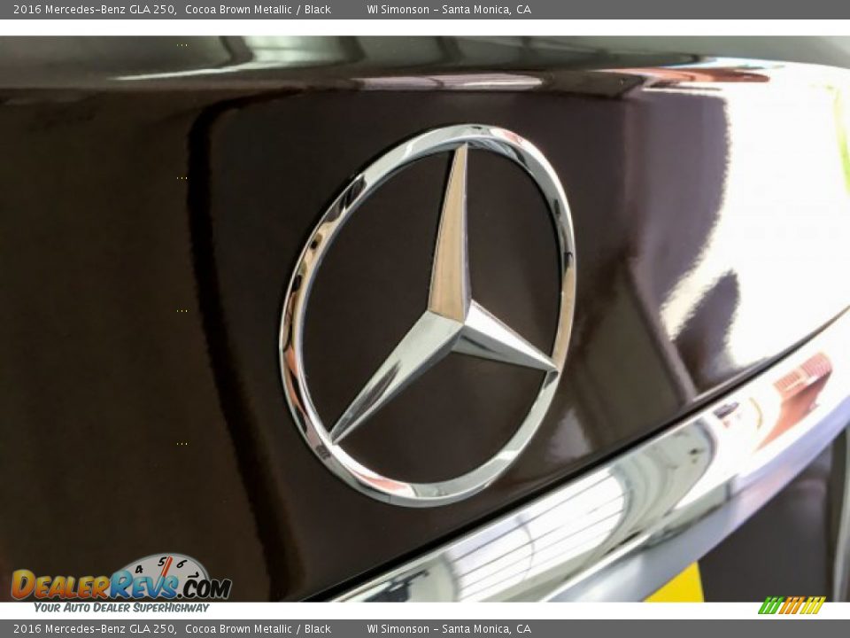 2016 Mercedes-Benz GLA 250 Cocoa Brown Metallic / Black Photo #28
