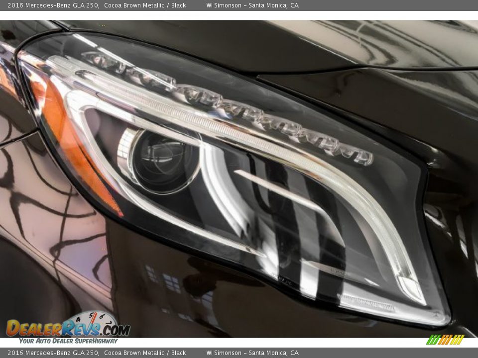 2016 Mercedes-Benz GLA 250 Cocoa Brown Metallic / Black Photo #33