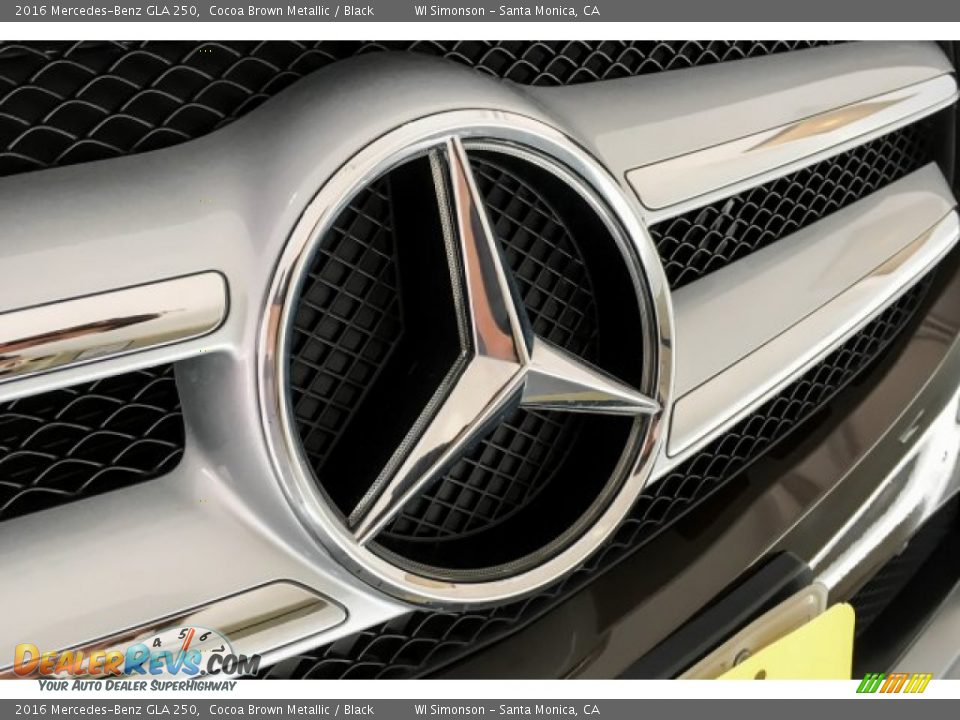 2016 Mercedes-Benz GLA 250 Cocoa Brown Metallic / Black Photo #34