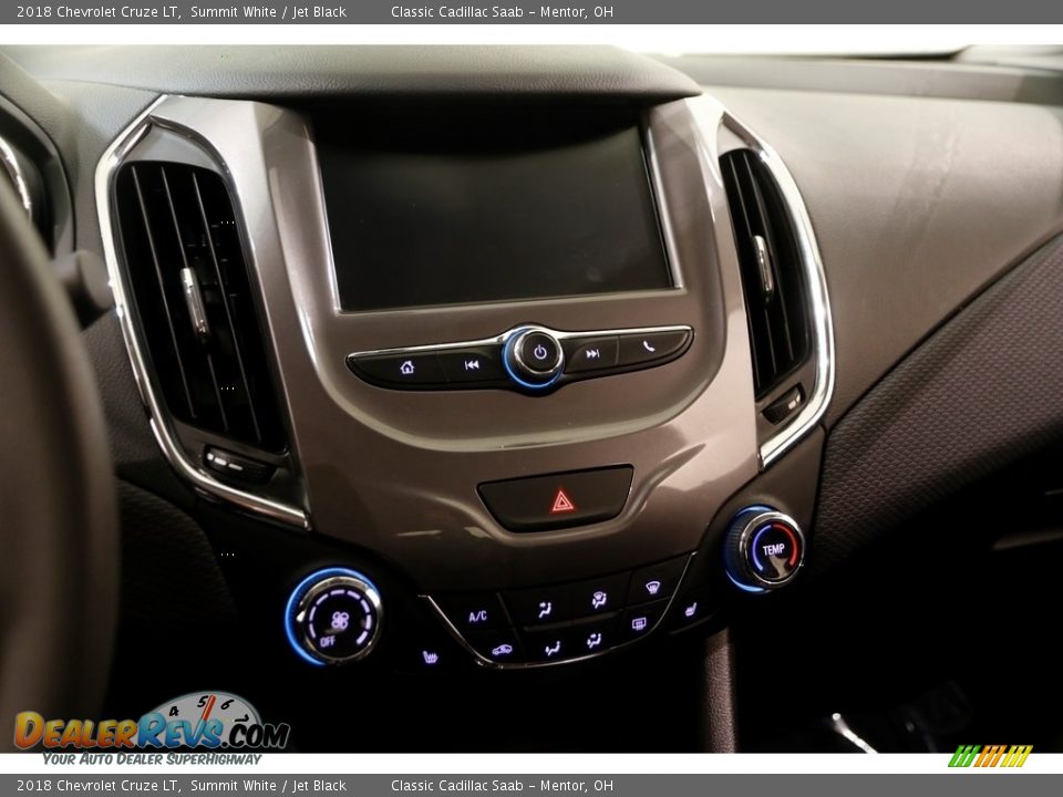 2018 Chevrolet Cruze LT Summit White / Jet Black Photo #8