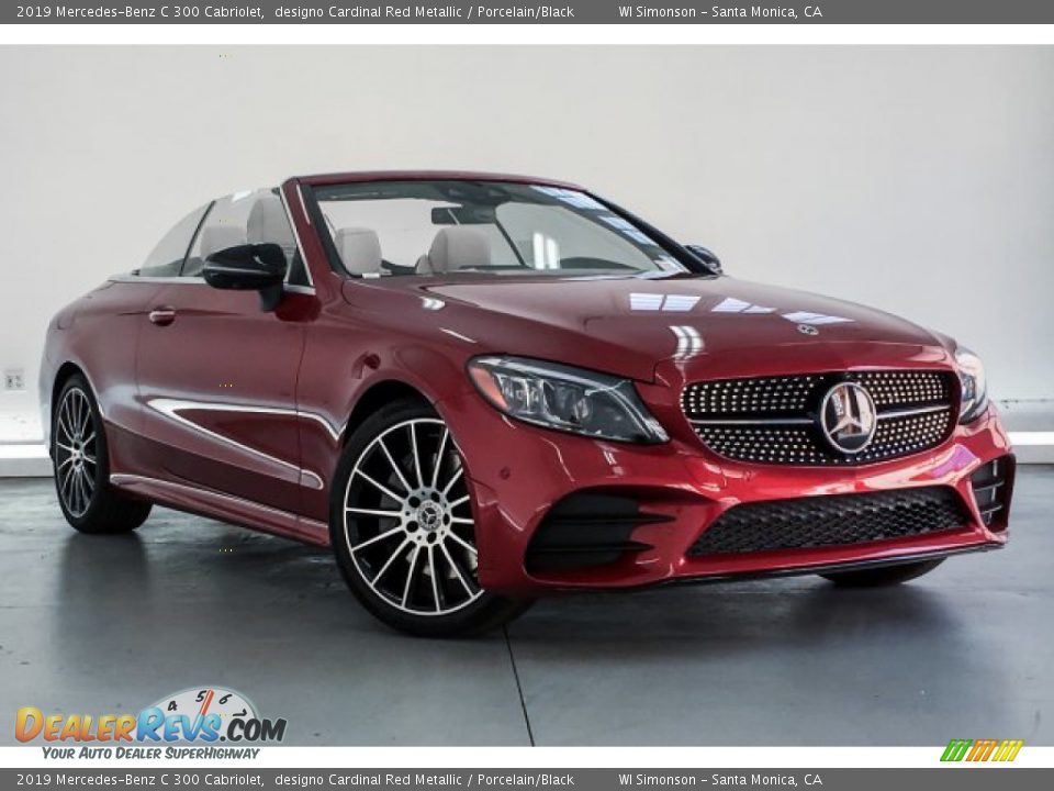 Front 3/4 View of 2019 Mercedes-Benz C 300 Cabriolet Photo #12
