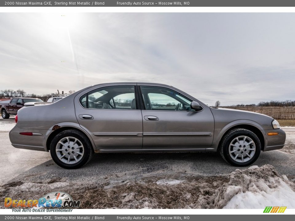 2000 Nissan Maxima GXE Sterling Mist Metallic / Blond Photo #3