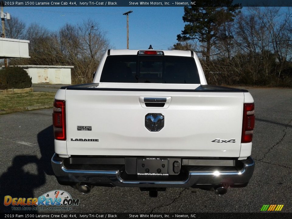 2019 Ram 1500 Laramie Crew Cab 4x4 Ivory Tri–Coat / Black Photo #6