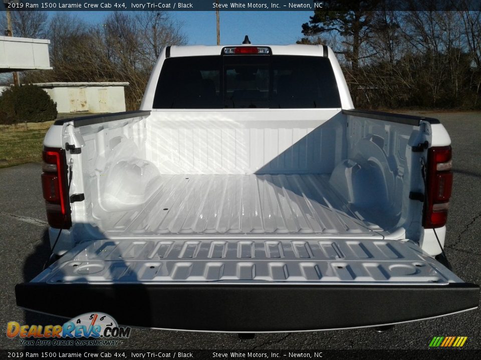 2019 Ram 1500 Laramie Crew Cab 4x4 Ivory Tri–Coat / Black Photo #12