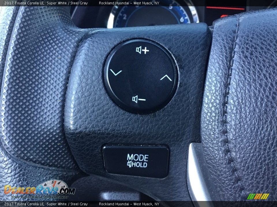 2017 Toyota Corolla LE Super White / Steel Gray Photo #15