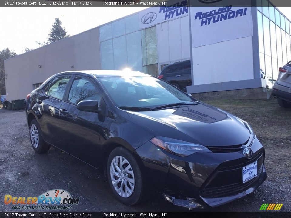 2017 Toyota Corolla LE Black Sand Pearl / Black Photo #1