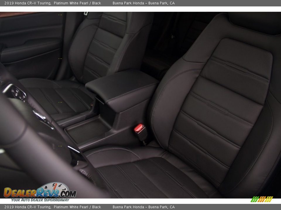 2019 Honda CR-V Touring Platinum White Pearl / Black Photo #10