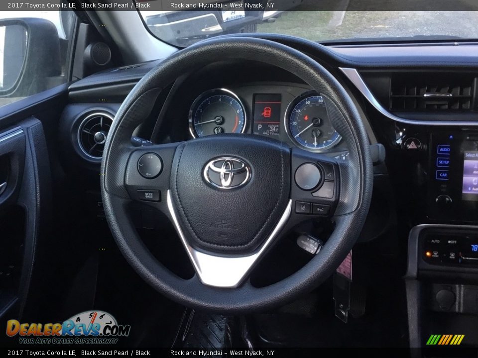 2017 Toyota Corolla LE Black Sand Pearl / Black Photo #14