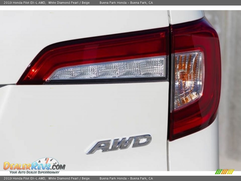 2019 Honda Pilot EX-L AWD White Diamond Pearl / Beige Photo #9