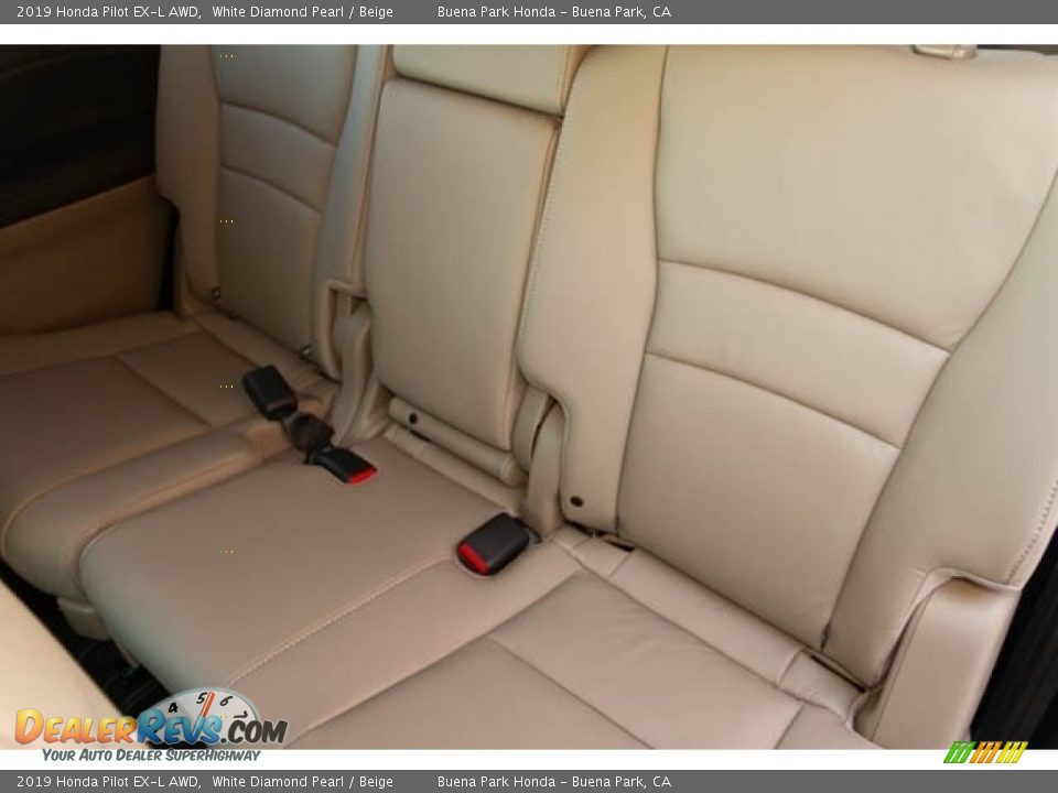 2019 Honda Pilot EX-L AWD White Diamond Pearl / Beige Photo #29