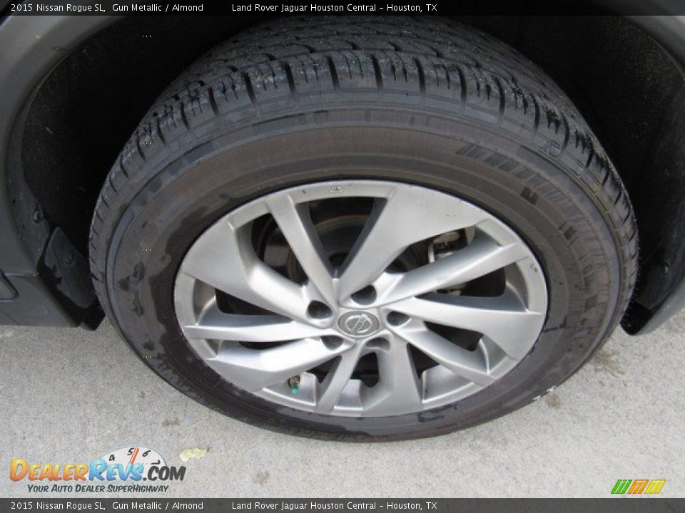 2015 Nissan Rogue SL Gun Metallic / Almond Photo #9