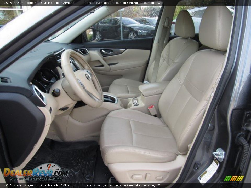 2015 Nissan Rogue SL Gun Metallic / Almond Photo #14