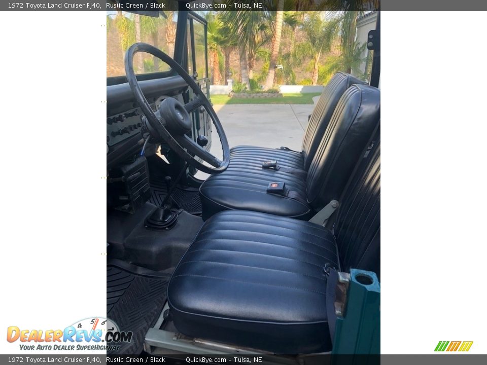 Front Seat of 1972 Toyota Land Cruiser FJ40 Photo #3