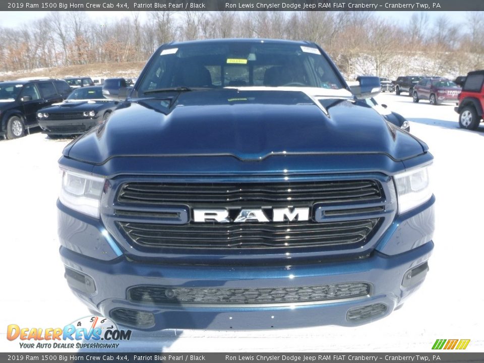 2019 Ram 1500 Big Horn Crew Cab 4x4 Patriot Blue Pearl / Black Photo #9