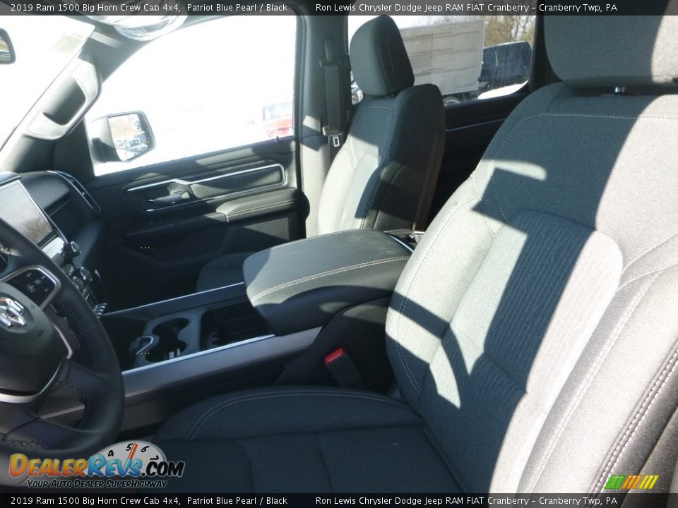 2019 Ram 1500 Big Horn Crew Cab 4x4 Patriot Blue Pearl / Black Photo #13