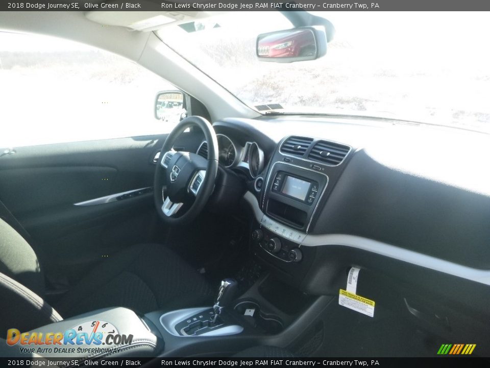 2018 Dodge Journey SE Olive Green / Black Photo #10