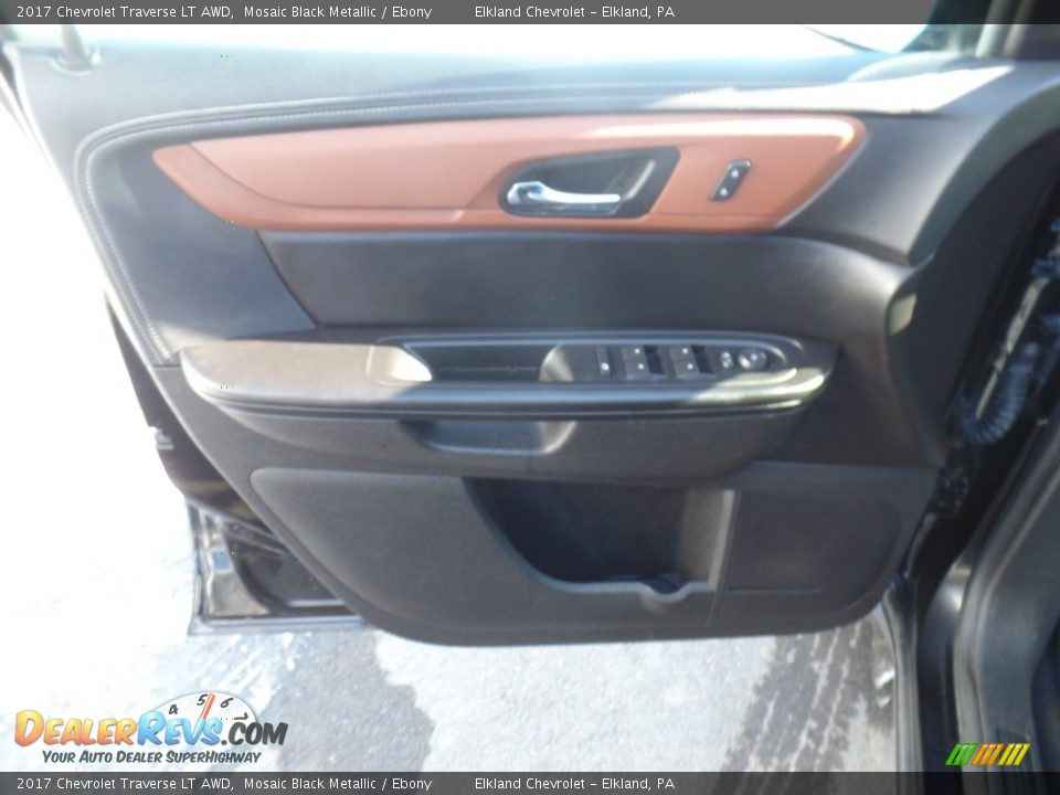 2017 Chevrolet Traverse LT AWD Mosaic Black Metallic / Ebony Photo #12