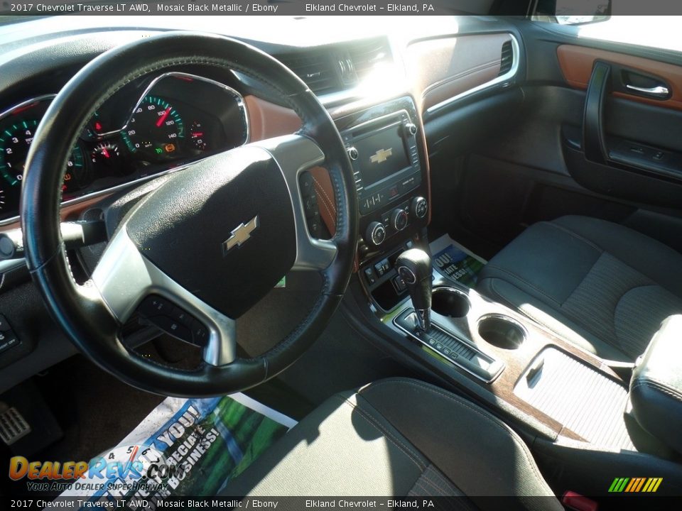2017 Chevrolet Traverse LT AWD Mosaic Black Metallic / Ebony Photo #16