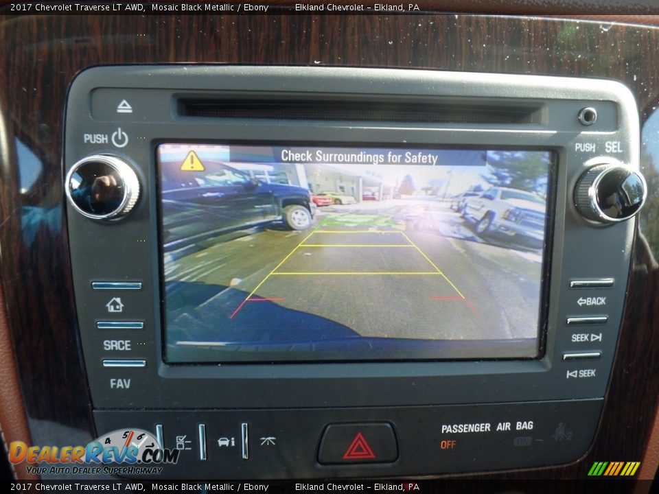 2017 Chevrolet Traverse LT AWD Mosaic Black Metallic / Ebony Photo #26