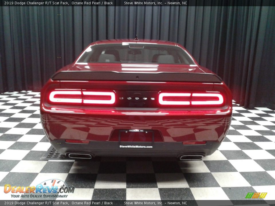 2019 Dodge Challenger R/T Scat Pack Octane Red Pearl / Black Photo #7