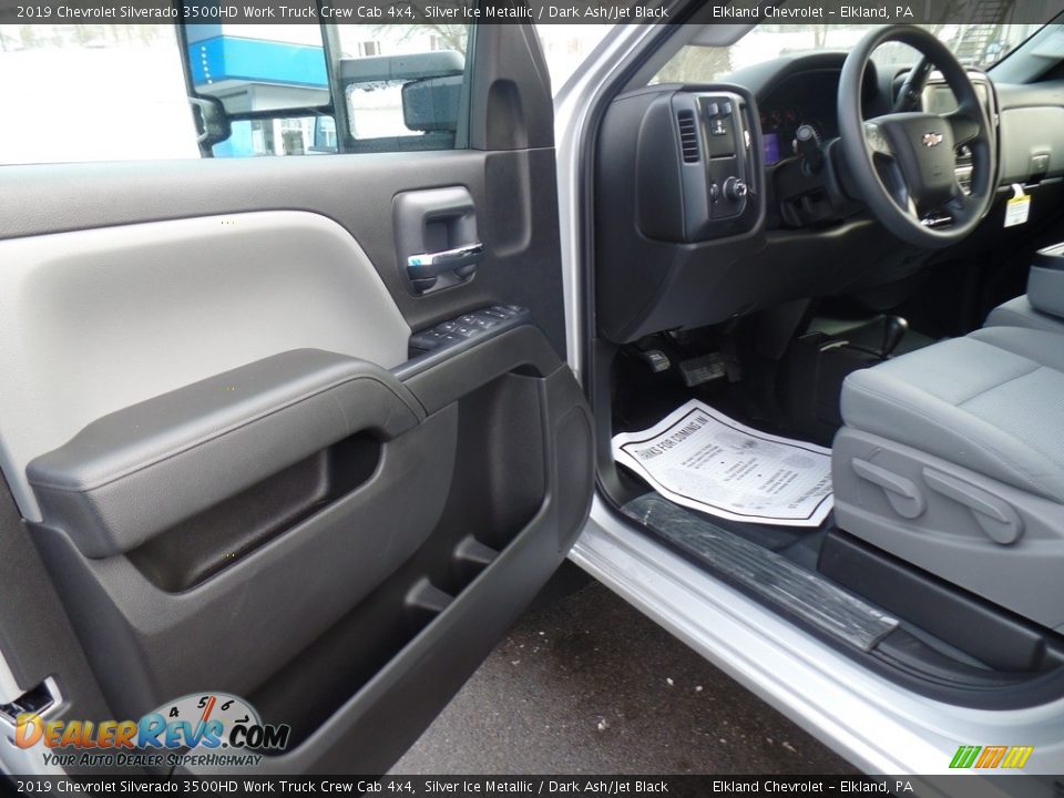 2019 Chevrolet Silverado 3500HD Work Truck Crew Cab 4x4 Silver Ice Metallic / Dark Ash/Jet Black Photo #12