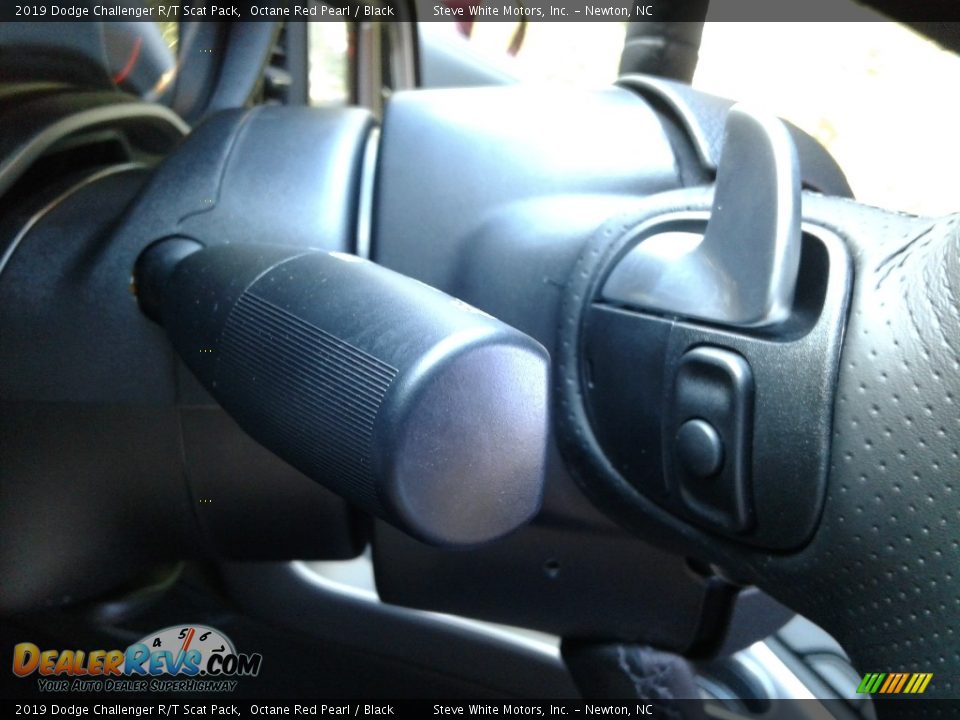 2019 Dodge Challenger R/T Scat Pack Octane Red Pearl / Black Photo #15
