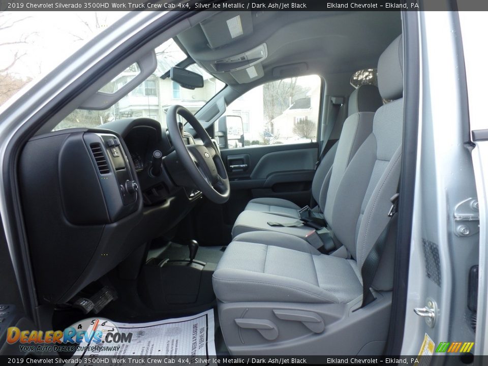 2019 Chevrolet Silverado 3500HD Work Truck Crew Cab 4x4 Silver Ice Metallic / Dark Ash/Jet Black Photo #16