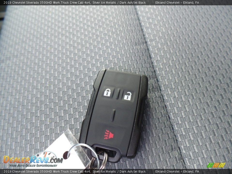 2019 Chevrolet Silverado 3500HD Work Truck Crew Cab 4x4 Silver Ice Metallic / Dark Ash/Jet Black Photo #17