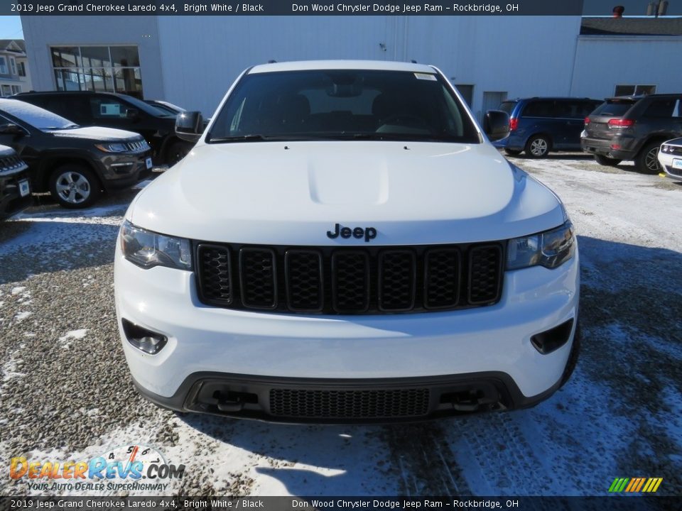 2019 Jeep Grand Cherokee Laredo 4x4 Bright White / Black Photo #5