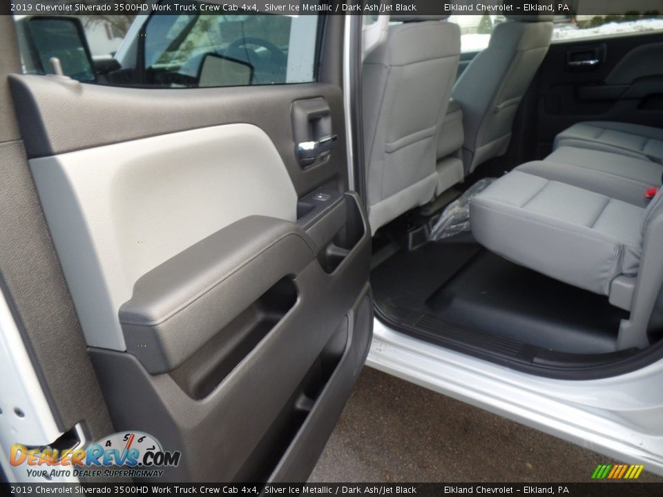 2019 Chevrolet Silverado 3500HD Work Truck Crew Cab 4x4 Silver Ice Metallic / Dark Ash/Jet Black Photo #34