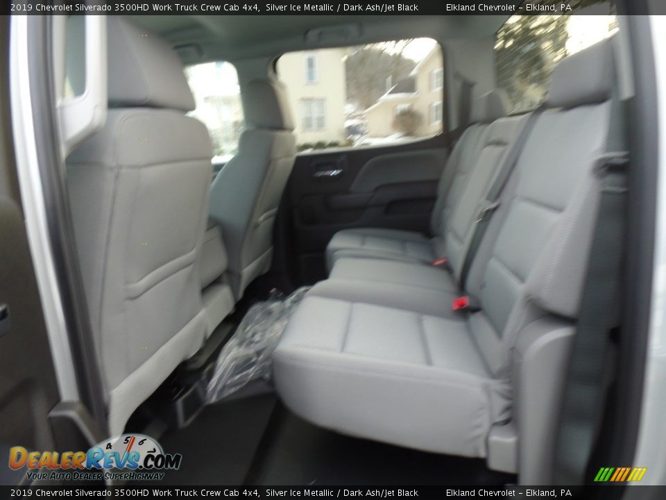 2019 Chevrolet Silverado 3500HD Work Truck Crew Cab 4x4 Silver Ice Metallic / Dark Ash/Jet Black Photo #35