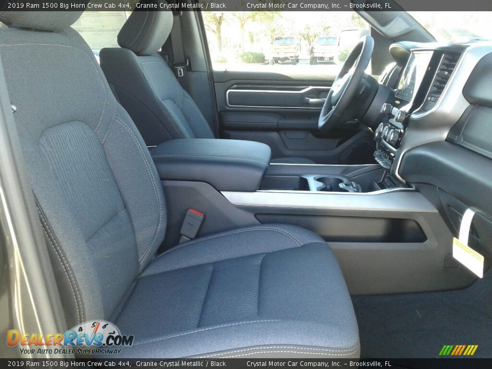 2019 Ram 1500 Big Horn Crew Cab 4x4 Granite Crystal Metallic / Black Photo #12