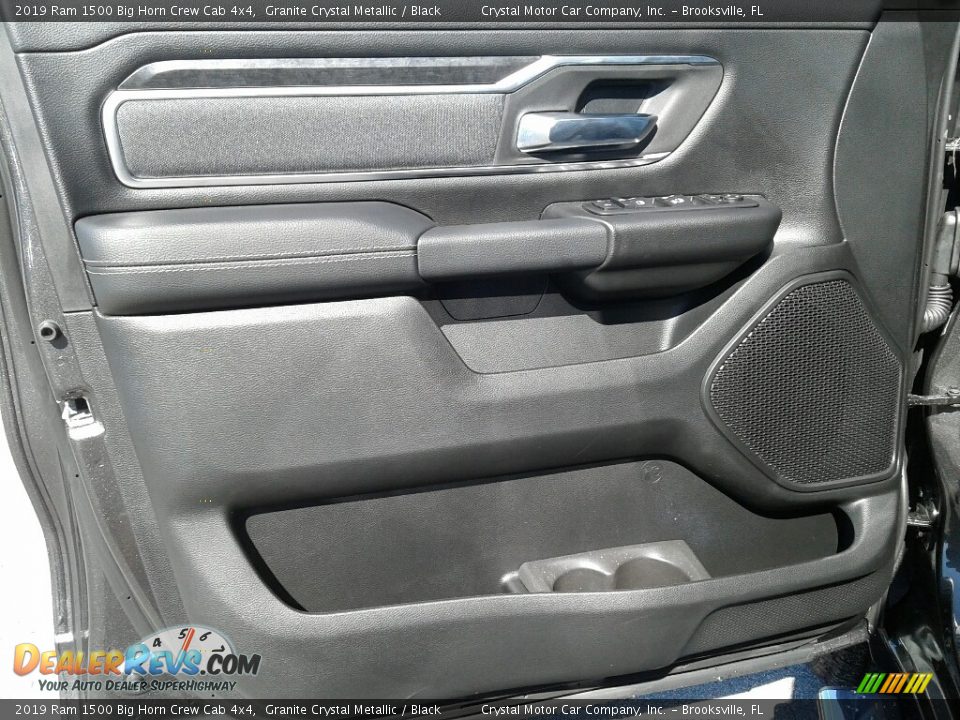 2019 Ram 1500 Big Horn Crew Cab 4x4 Granite Crystal Metallic / Black Photo #17