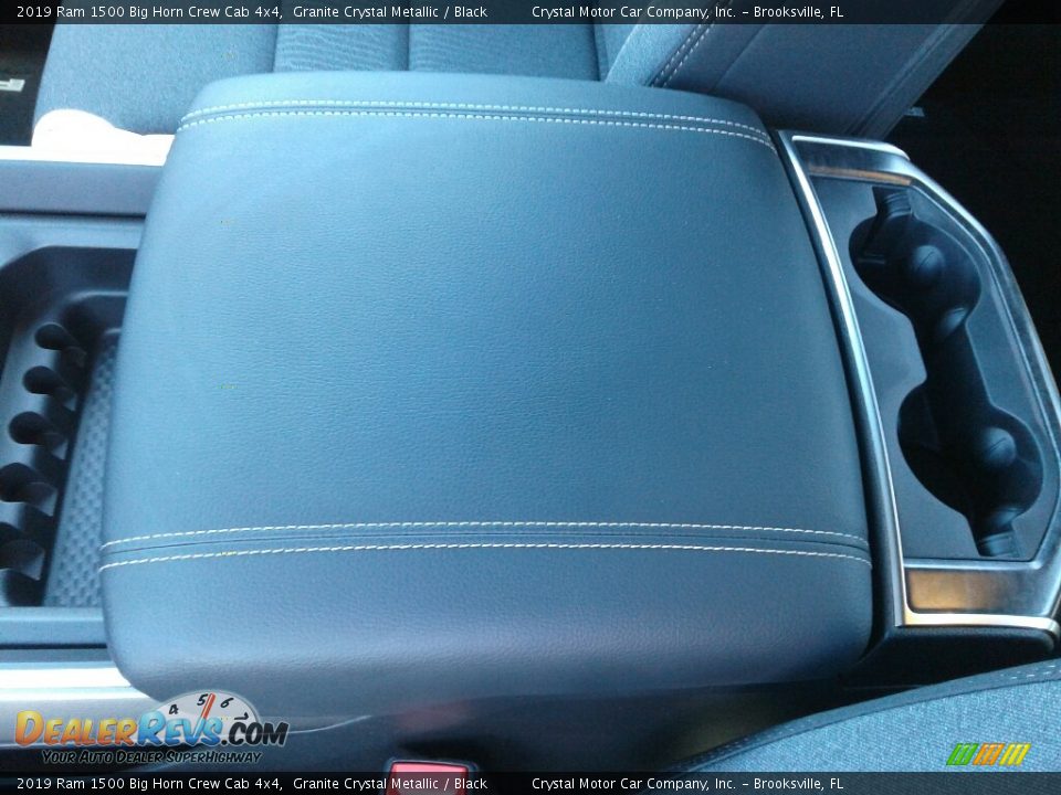 2019 Ram 1500 Big Horn Crew Cab 4x4 Granite Crystal Metallic / Black Photo #18