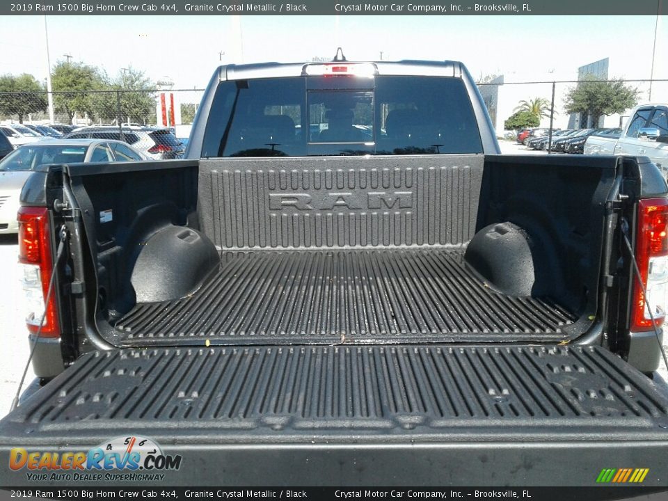2019 Ram 1500 Big Horn Crew Cab 4x4 Granite Crystal Metallic / Black Photo #19