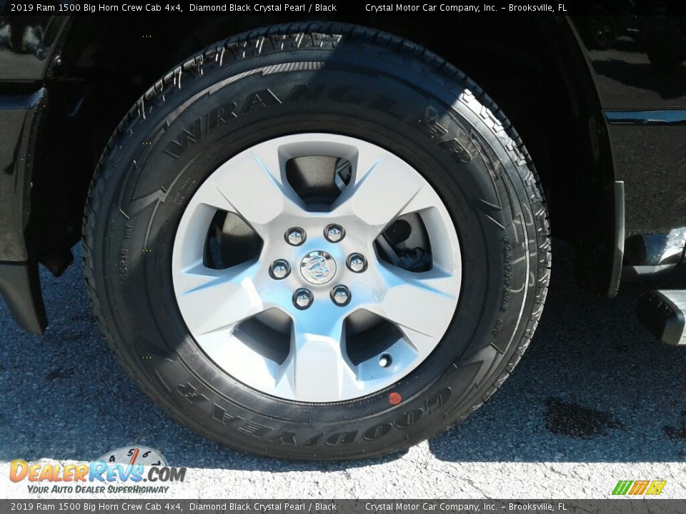 2019 Ram 1500 Big Horn Crew Cab 4x4 Diamond Black Crystal Pearl / Black Photo #20