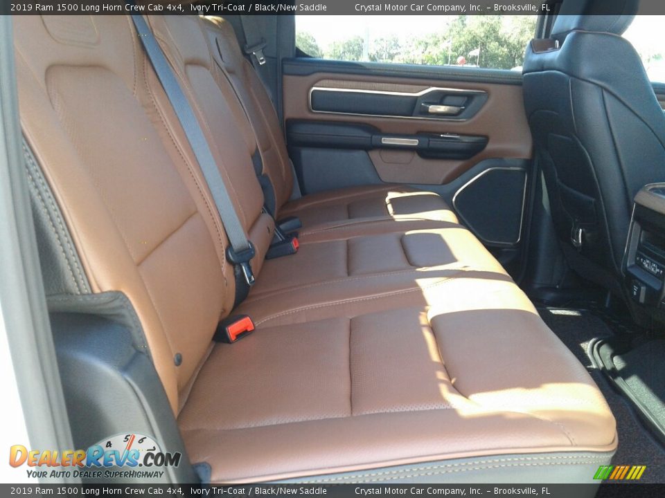 2019 Ram 1500 Long Horn Crew Cab 4x4 Ivory Tri–Coat / Black/New Saddle Photo #11